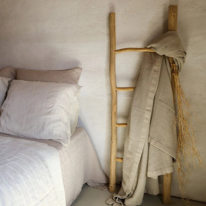 Beiges Plaid in Waffelmuster, Naturfarbe, als Wohndecke oder Überwurf, Corfu von Passion for Linen