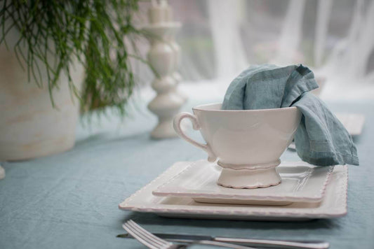 Maxime Tischdecke aus Leinen: Elegante Tischdecke für Ihr Zuhause.