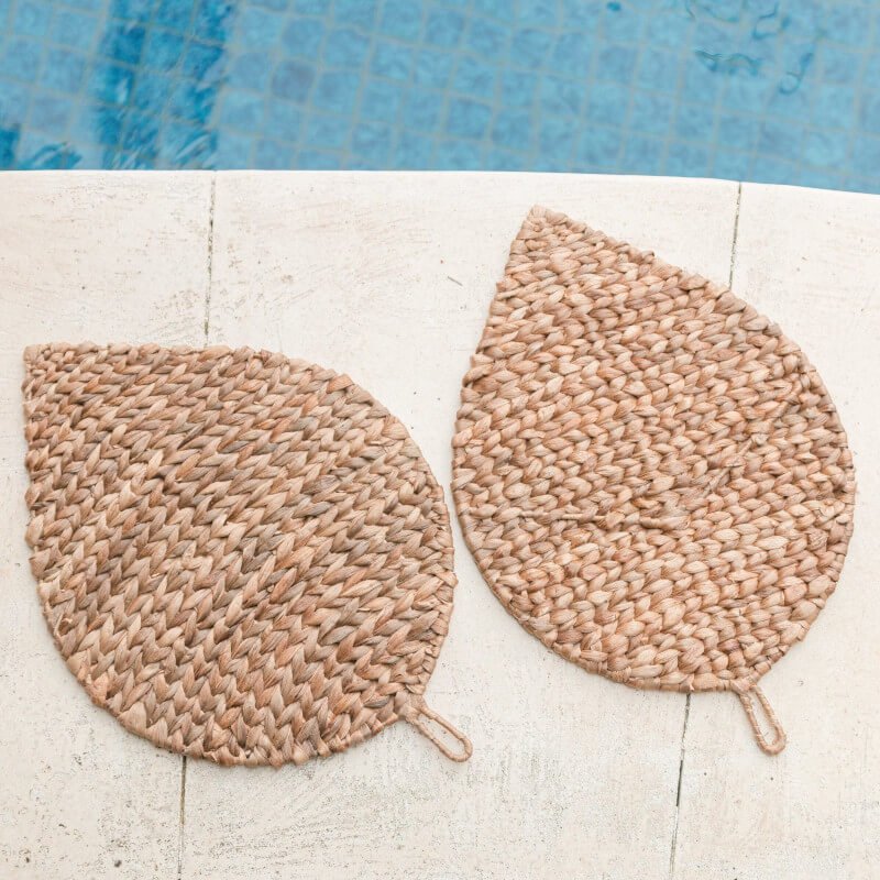 Tischset "Ditu": Das Platzset in Blattform aus Wasserhyazinthe im Bali-Boho-Stil ist ein stilvolles Tischset.