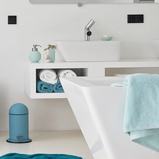 Voll im Trend: 5 Einrichtungs­tipps für das Badezimmer