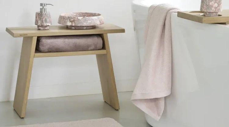 Badezimmerhocker & Badhocker – stilvoller Komfort für Ihr Bad