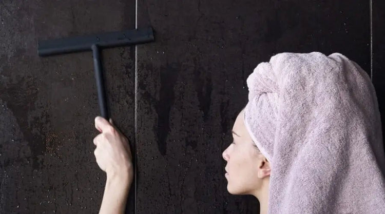 Duschkabinenabzieher – der praktische Abzieher für eine saubere Dusche
