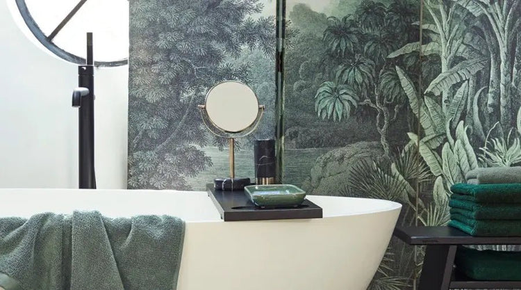 Tischspiegel – eleganter Spiegel für die tägliche Beauty-Routine