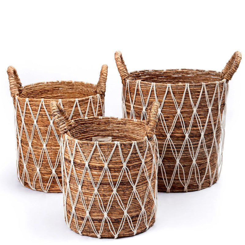 Aufbewahrungskorb "Gariau" im Makramee-Look: Der Boho-Korb mit Schnüren ist ein stilvoller Korb.