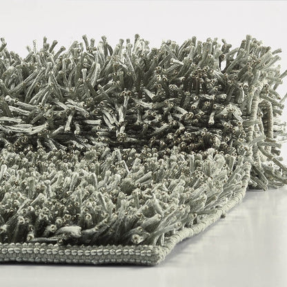 Langflor-Badezimmerteppich Kemen in frischem Grün (Thyme) – luxuriöser Hochflor-Badteppich von Aquanova