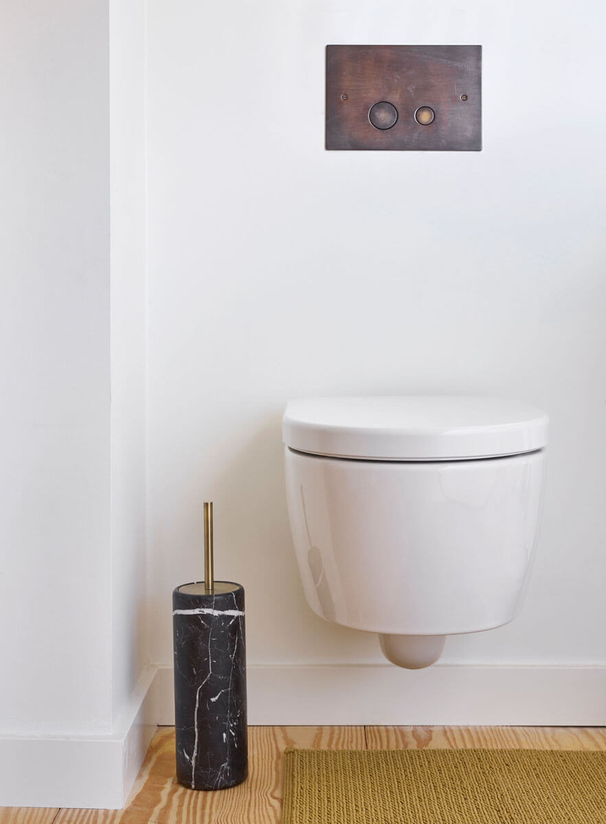 Aquanova Nero Bad-Accessoires, Schwarz/Gold: Stilvolle Accessoires für Ihr Bad.