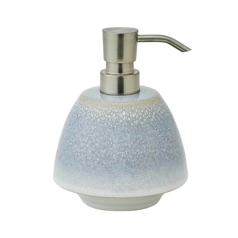 Badaccessoires in Blau: Seifenspender: Der Seifenspender "Figo Ice" von Aquanova in Blau ist ein moderner Blickfang für Bad und Gäste-WC.
