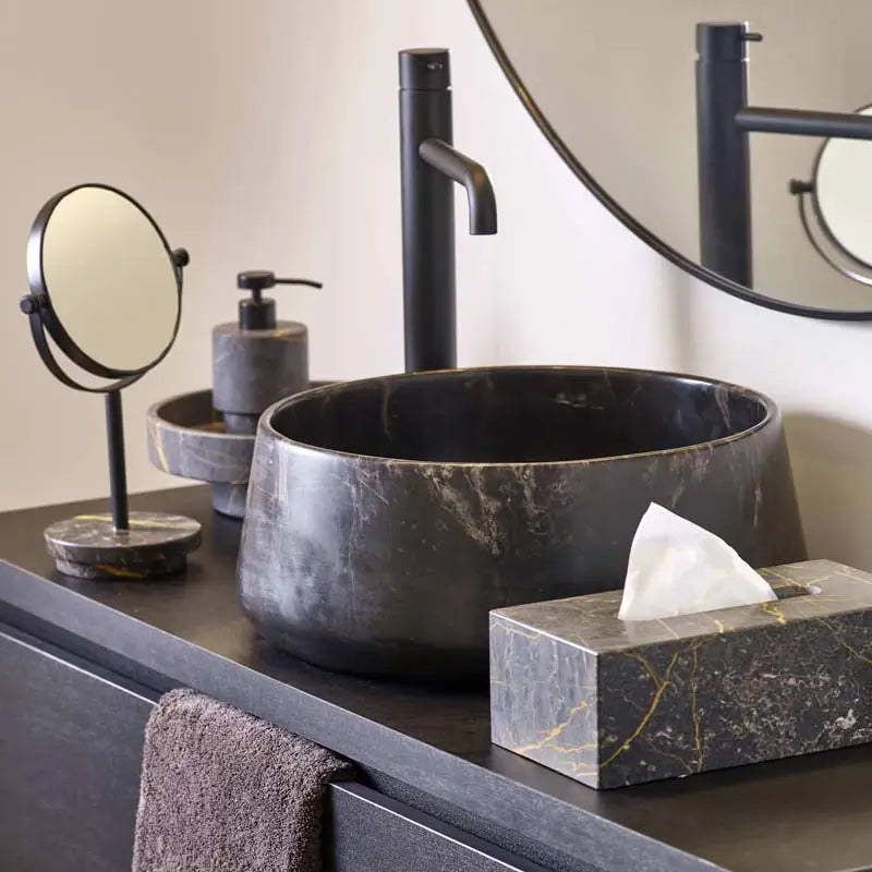 Badaccessoires aus Marmor – hochwertige Accessoires für ein elegantes Badezimmer mit Spa-Flair