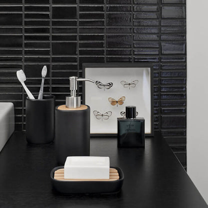 Aquanova Oscar Badaccessoires-Set aus Holz/Schwarz: Komplettes Set für ein stilvolles Badezimmer.
