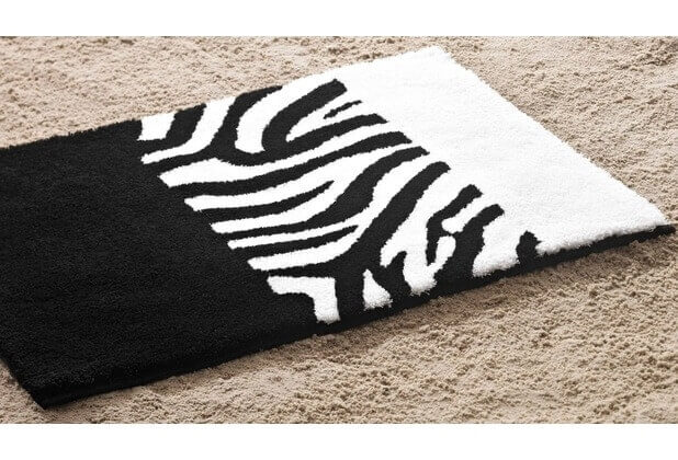 Badteppiche Zebra von Rhomtuft, Maßanfertigung, modern: Zeitgemäßes Design mit animalischem Touch – diese maßgefertigten Badteppiche von Rhomtuft mit Zebra-Muster sind ein modernes Highlight.