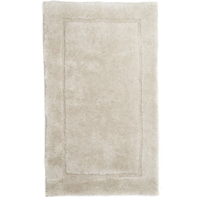 Weiche, rutschfeste Badezimmermatte Orlando in Sand – großer Badezimmerteppich in Beige-Naturton