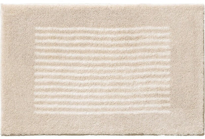 Badezimmerteppich/Badteppich nach Maß, Linea mit Streifenmuster von Rhomtuft in Ecru-Stone, ein stilvoller Teppich.