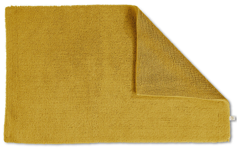 Badezimmerteppich Baumwolle in Gold, luxuriöser Teppich für ein elegantes Bad.