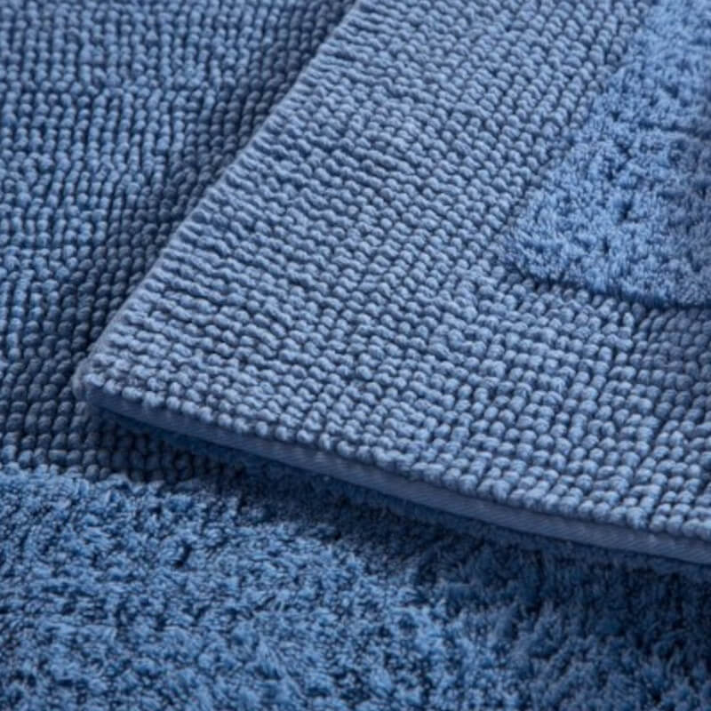 Hochwertige Badezimmermatte aus Baumwolle von Select Rhomyhome.