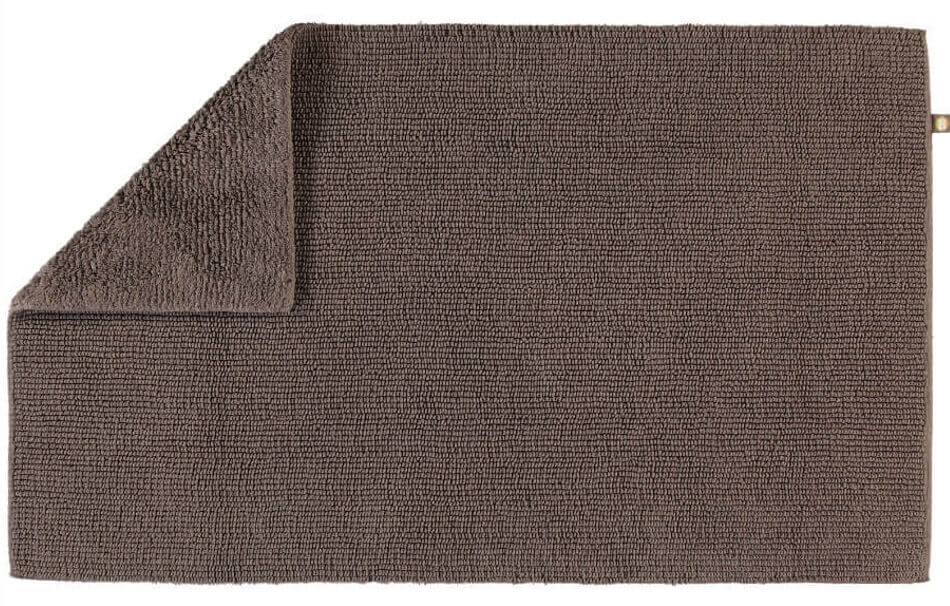 Badezimmerteppich Pur von Rhomtuft in elegantem Taupe, flauschige Baumwolle für höchsten Komfort.