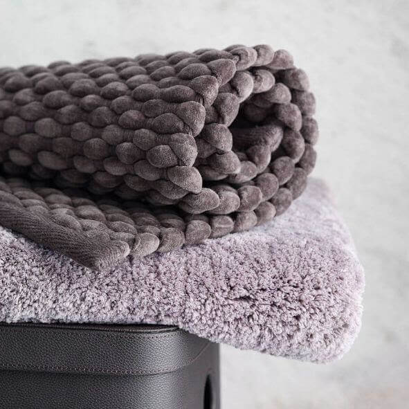 Aquanova Maks Badezimmerteppich/Badteppich, modern: Moderner Teppich für Ihr Badezimmer.