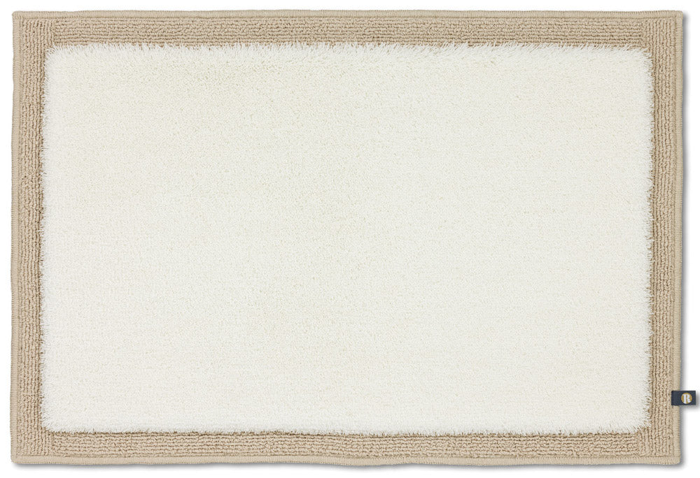 Badezimmerteppich Maß Frame von Rhomtuft in Ecru-Creme, individueller Teppich für ein stilvolles Bad.