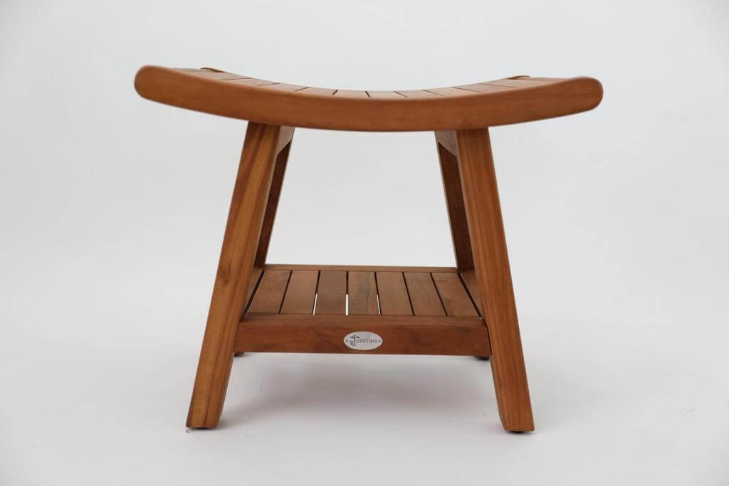 Formschöner, gebogener Badhocker Destiny aus Holz: Einzigartiges Design für Ihr Badezimmer.