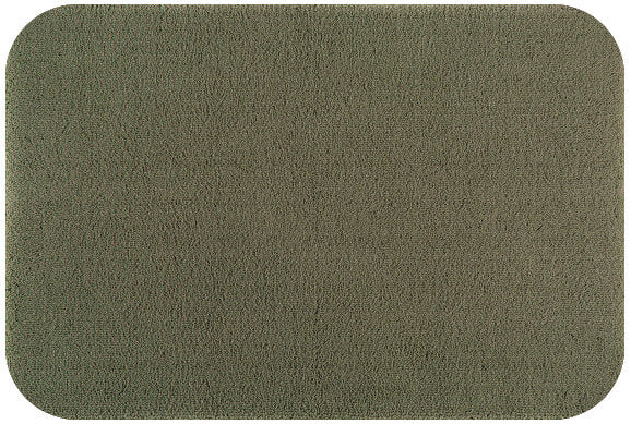 Badteppich/Badezimmerteppich Aspect mit abgerundeten Ecken von Rhomtuft in Olive, natürliche Farben für ein entspannendes Bad.