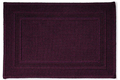 Badteppich/Badvorleger pflegeleicht Gala in Berry, kräftige Farben für einen farblichen Akzent.