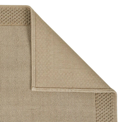 Weicher Badteppich aus Baumwolle in Gold – Modell Yuma mit Häkelrand von Aquanova