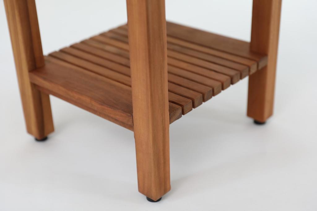 Vielseitiger Teakholz-Beistelltisch/Hocker mit Boden/Sitzhocker: Flexibel einsetzbar im Badezimmer.