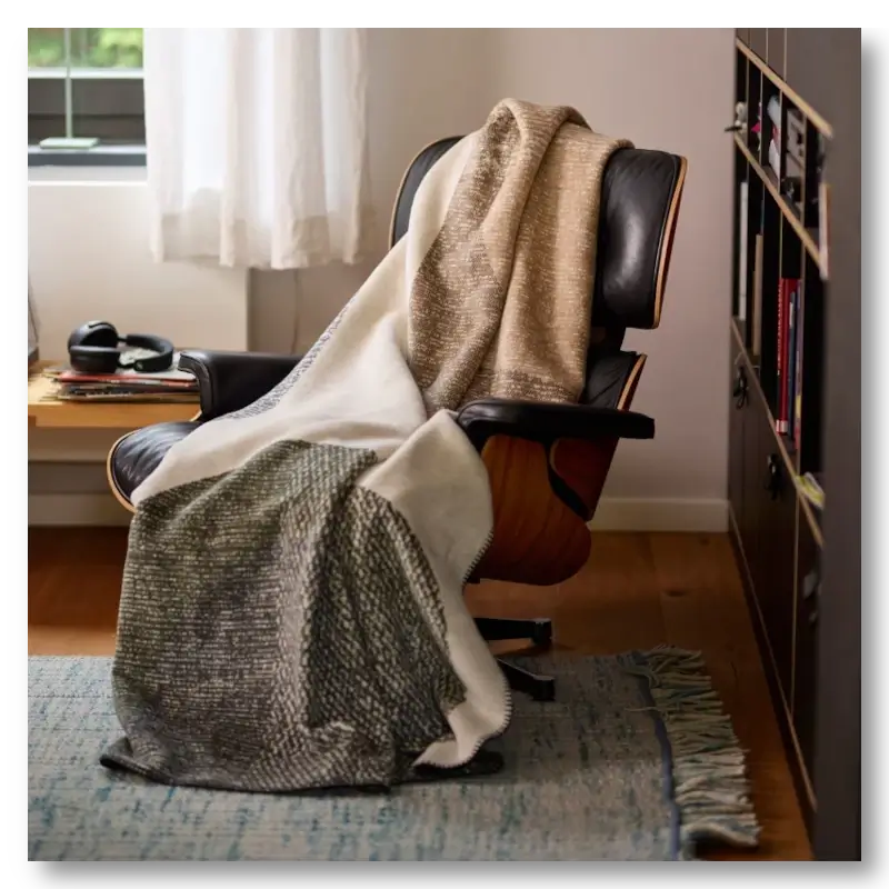 Plaids von Biederlack – weiche und kuschelige Decken für Ihr Zuhause.