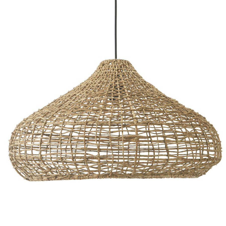Boho-Pendelleuchte aus geflochtenem Material: Die große Hängelampe "Mira" von PR Home ist ein stilvoller Blickfang.