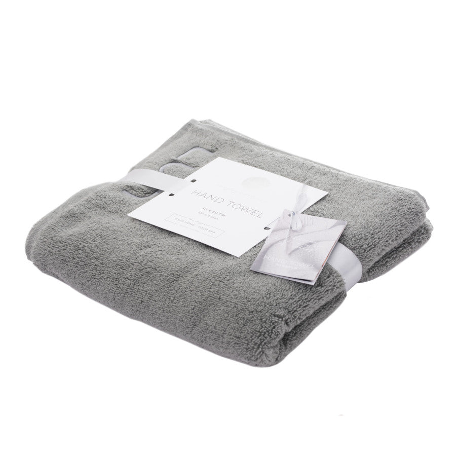 Luxuriöses Duscherlebnis: Die flauschigen Handtücher/Duschtuch/Badetuch "Spa" aus Baumwolle mit Öko-Tex-Zertifizierung in der Farbe "Granit/Dunkelgrau" bieten ein luxuriöses Duscherlebnis.