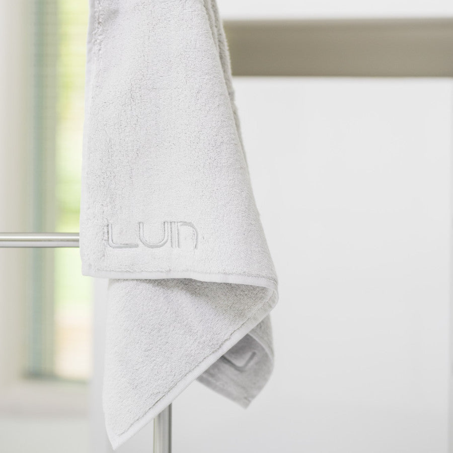 SPA Flauschige Handtücher, hochwertig, Baumwolle, Öko-Tex, Grau/Pearl Grey: Hochwertige, weiche Handtücher für Ihr Badezimmer.