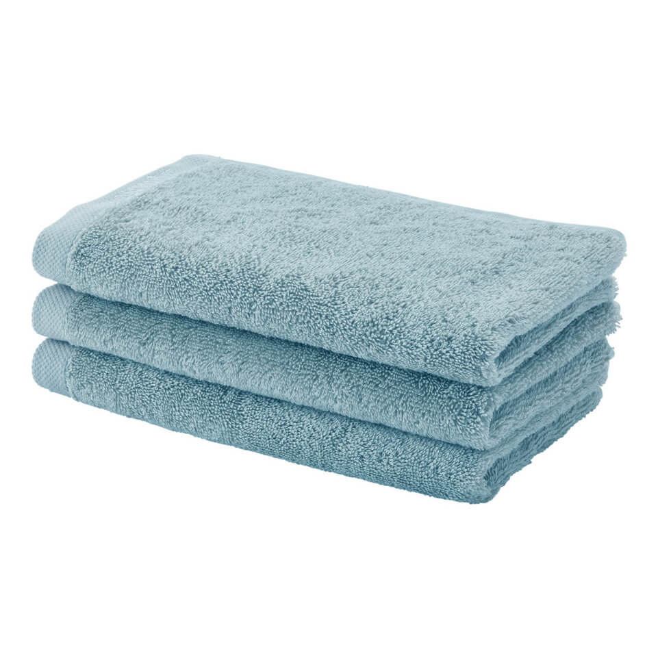 Gästehandtuch-Set London in Aqua von Aquanova aus weicher Baumwolle – ideal für ein stilvolles Badezimmer und Gäste-WC.