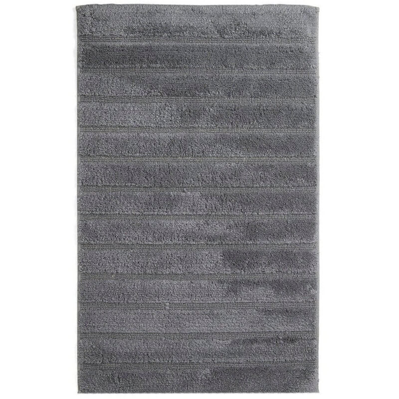 Große, rutschfeste Badezimmermatte California in Charcoal Dunkelgrau, mit luxuriösen Hoch-Tief-Streifen für modernen Bad-Komfort.