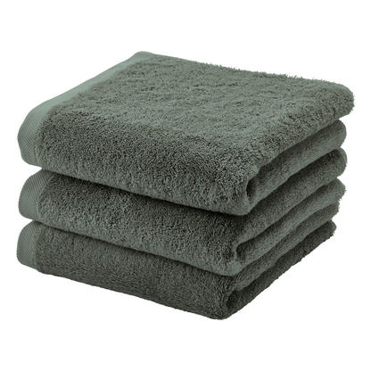 Handtuch-Set London in Forest von Aquanova aus weicher Baumwolle – saugstark und ideal für ein stilvolles Badezimmer.