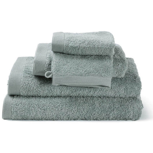 Handtuch-Set aus Baumwolle in frischem Como Sea Green – weiche, saugfähige Handtücher für Bad und Wellness