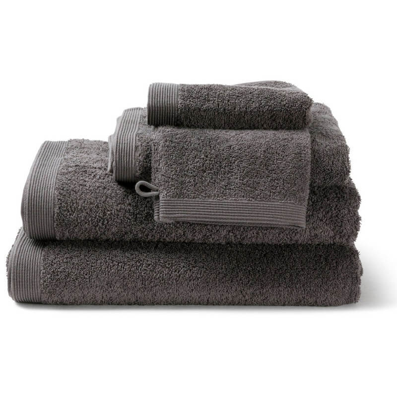 Hochwertiges Handtuch-Set aus Baumwolle in dunklem Grau (Grey) und Como – weiche, saugfähige Handtücher für Bad und Wellness