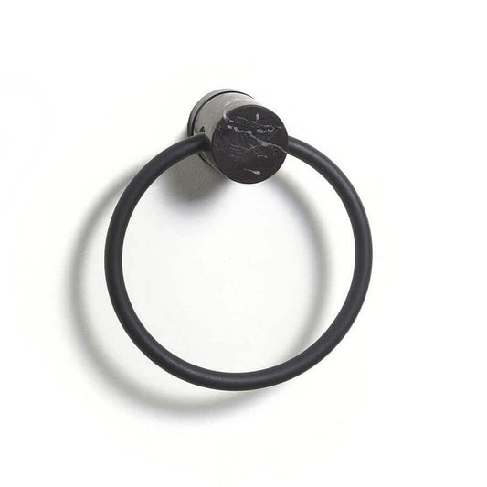 Handtuchring aus schwarzem Marmor: Der Handtuchhalter "Nero" von Aquanova ist ein edles Badaccessoire.