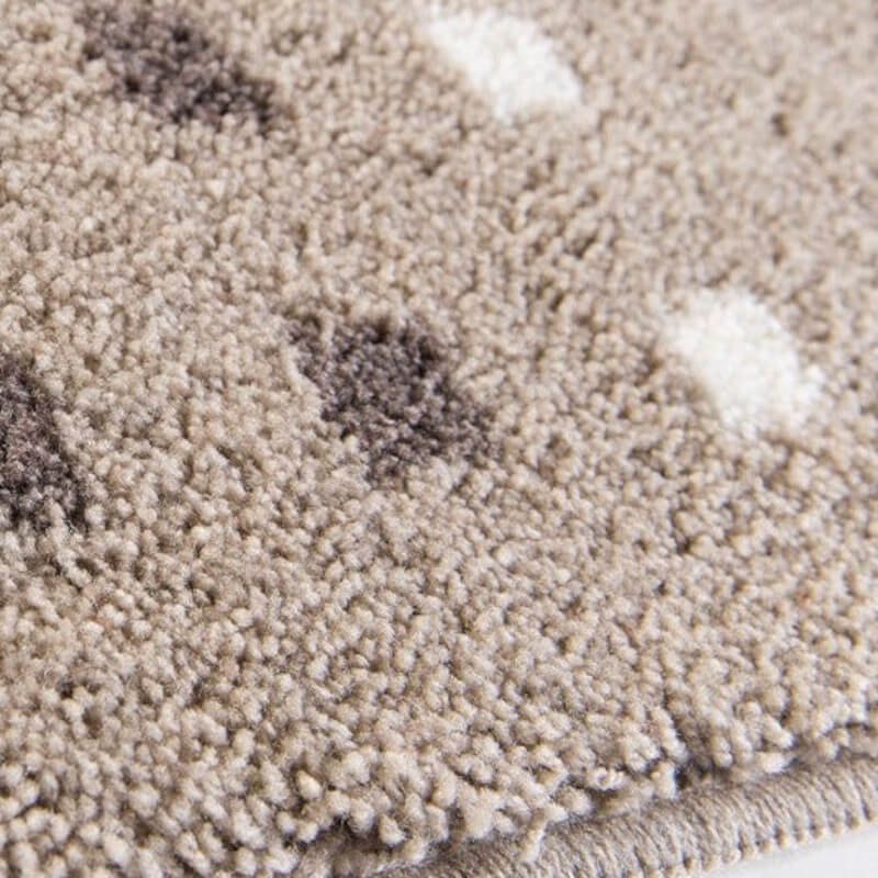 Hochflorige Badematte in Sand Beige – pflegeleichter, rutschfester Badteppich Brica im Detail.