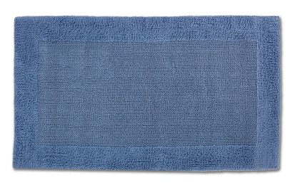 Hochwertiger Baumwoll-Badteppich Select in Aqua Blau von Rhomyhome – weicher Badezimmerteppich in frischem Blauton für ein modernes Bad.
