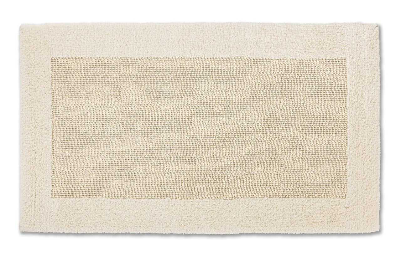 Hochwertiger Baumwoll-Badteppich Select in Natur von Rhomyhome – weicher Badezimmerteppich in zeitlosem Design für ein stilvolles Bad.