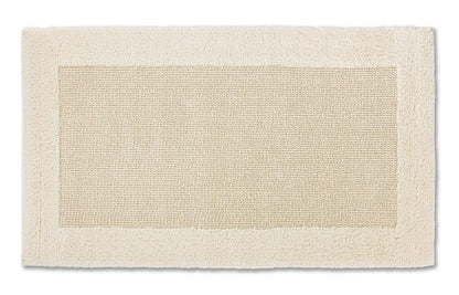 Hochwertiger Baumwoll-Badteppich Select in Natur von Rhomyhome – weicher Badezimmerteppich in zeitlosem Design für ein stilvolles Bad.