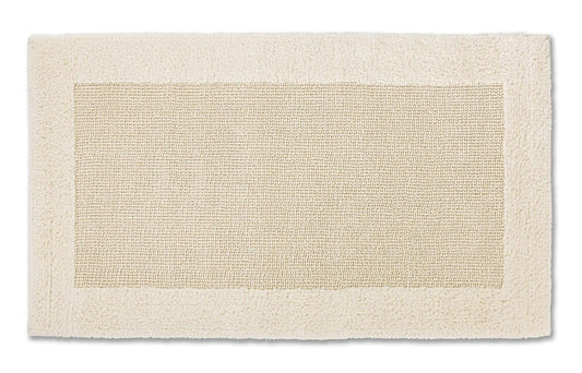 Hochwertiger Baumwoll-Badteppich Select in Natur von Rhomyhome – weicher Badezimmerteppich in zeitlosem Design für ein stilvolles Bad.