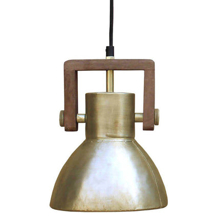 Kleine Hängelampe im Industrie-Stil: Die Metall-Hängelampe "Ashby" von PR Home in Gold mit Holzelementen ist ein stilvoller Blickfang.