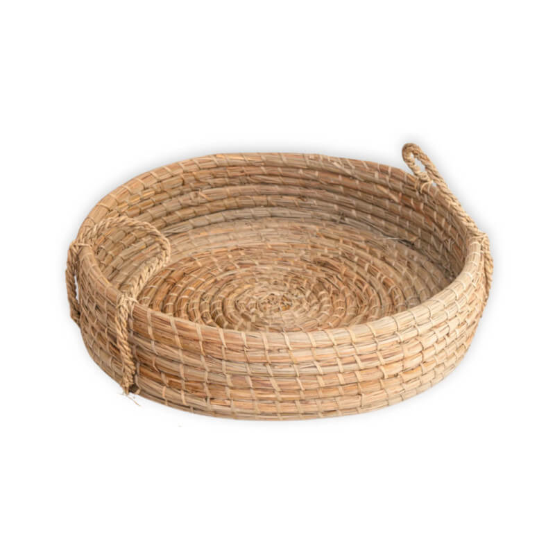 Kleines rundes Korbtablett "Pintu" aus Seegras: Das Serviertablett/Dekotablett ist ein stilvolles Tablett.