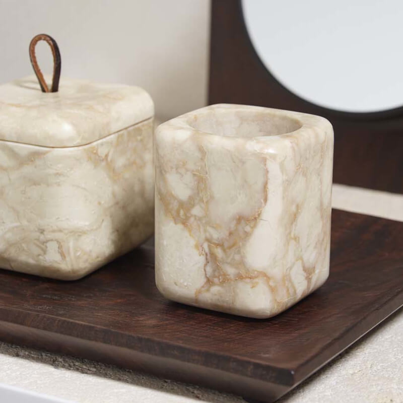 Badezimmer Accessoires und Badzubehör aus Marmor in Gold-Beige – Serie Blake