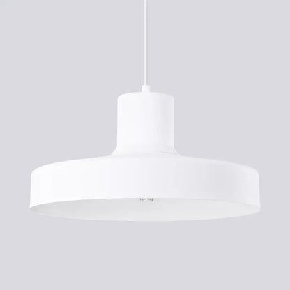 Minimalistische weiße Metall-Pendelleuchte Bilo, skandinavisches Design