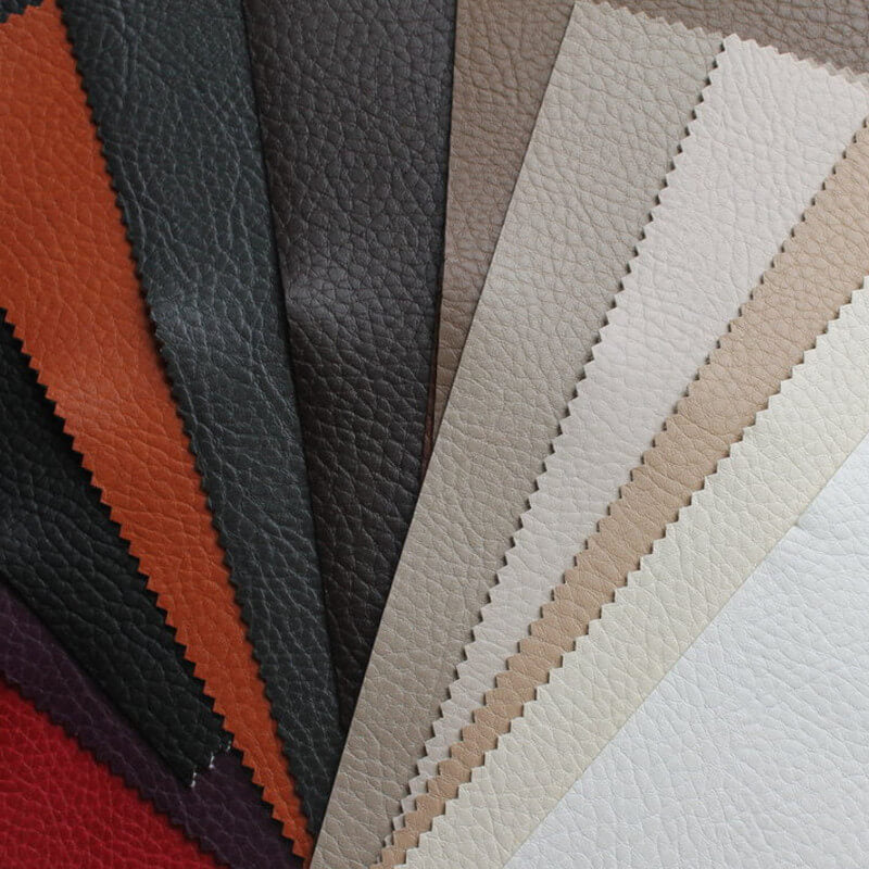 Kunstledermuster Omega mit Rindsledernarbung für edle Wannenauflagen.