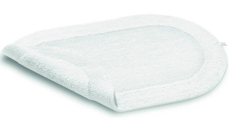 Ovaler Badteppich Exquisit in Weiß – weicher Badezimmerteppich mit eleganter Form für ein stilvolles Badezimmer.