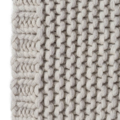 Plaid "York" aus dickgestrickter Wolle in Marble Greige: Das Strickplaid ist eine stilvolle Decke.