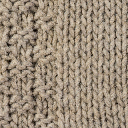 Strickplaid aus Wollmix in Beige: Die hochwertige Strickdecke "Aberdeen" ist ein kuscheliger Überwurf.