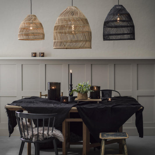Rattan-Hängelampe/Tischlampen-Kombination: Die Pendelleuchte "Maja" von PR Home im Boho-Stil ist ein stilvoller Blickfang.